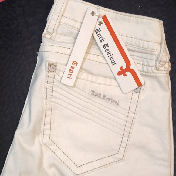 Rock By Rock Revival Off White Capri Size 27 "SUZE" Style:RR8190PZ NWT Jeans - Picture 1 of 10